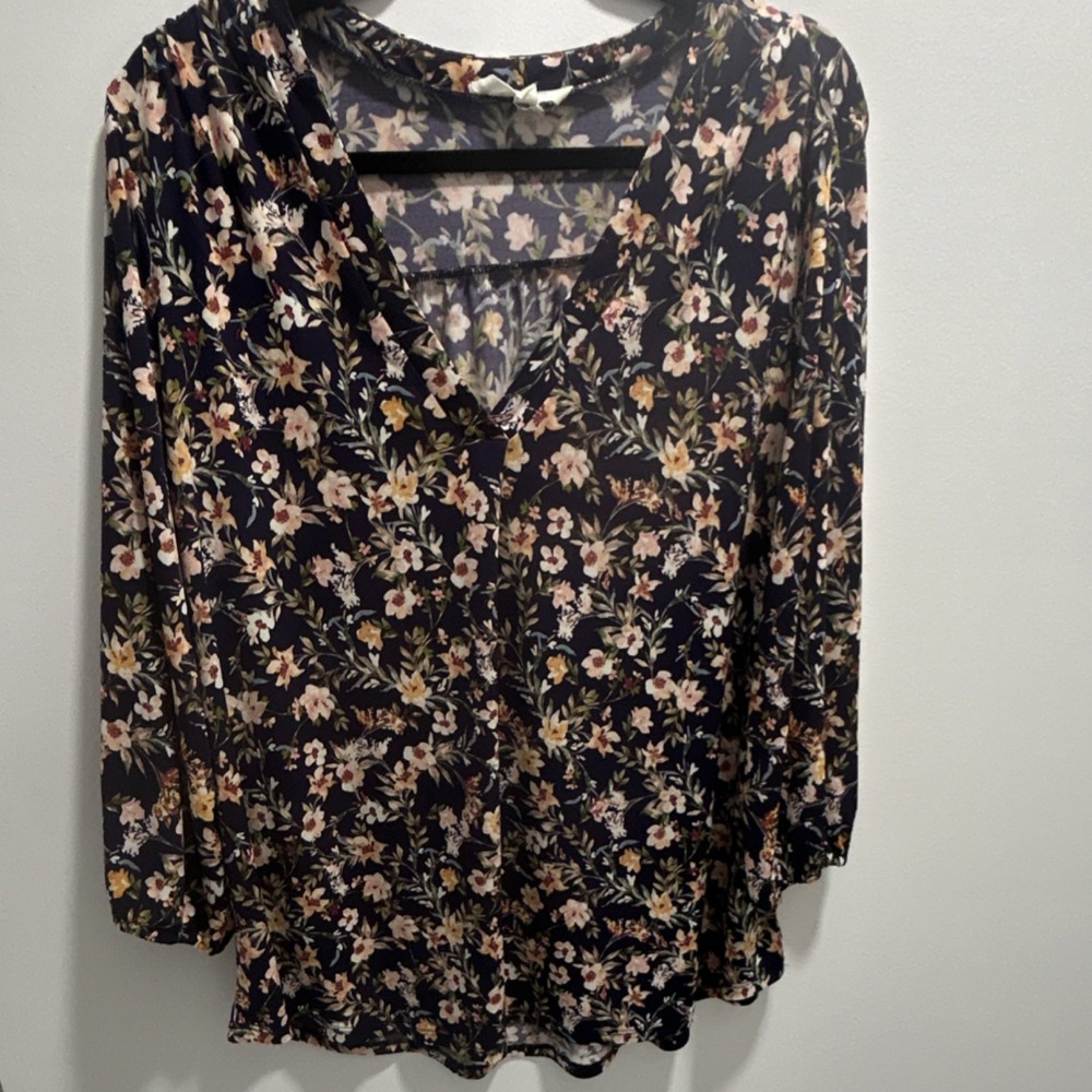 Faro by Vince Camuto Women's Floral‎ V-Neck Long Sleeve Blouse M Navy Multicolor
